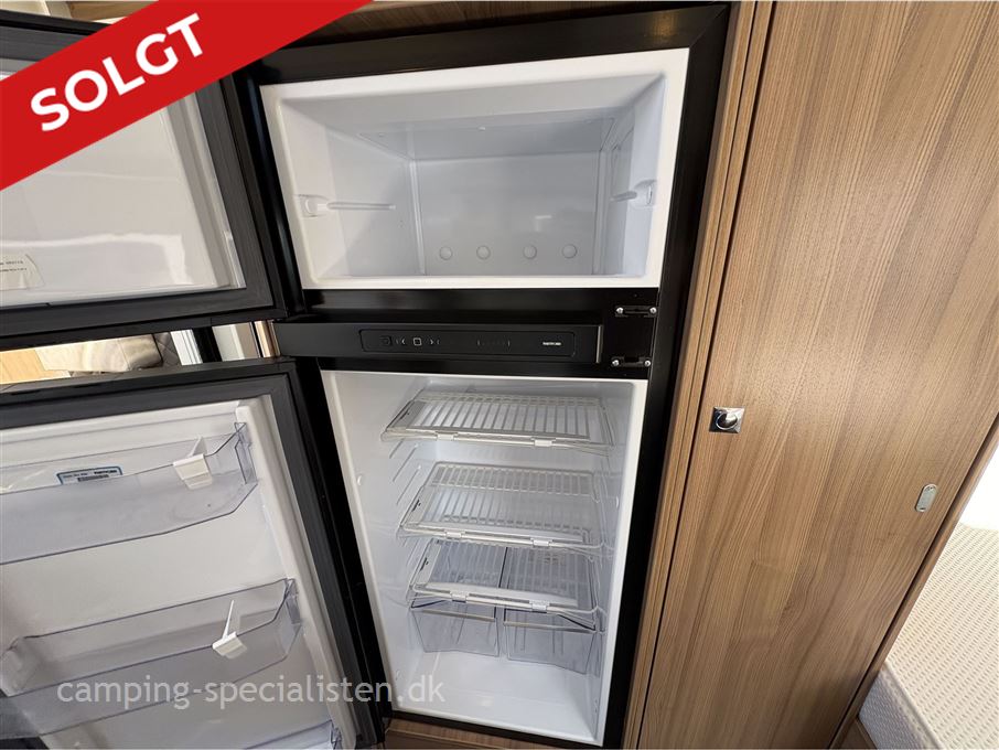 Adria Coral Plus S 670 SLT Alde centralvarme
